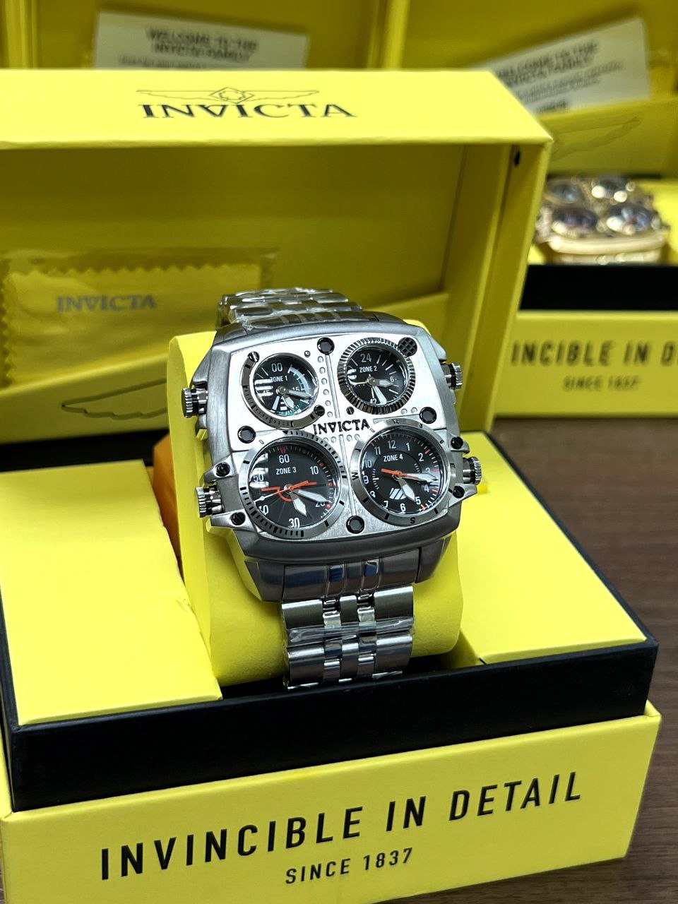 Invicta Aviator Zulu Times