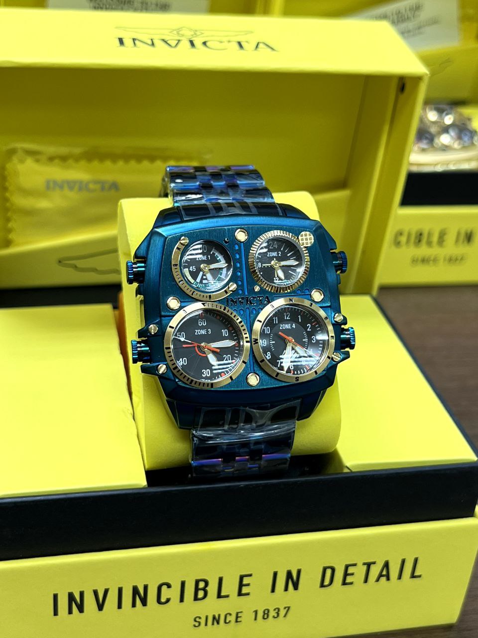 Invicta Aviator Zulu Times