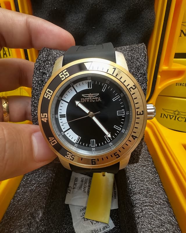 Invicta Marc 9158