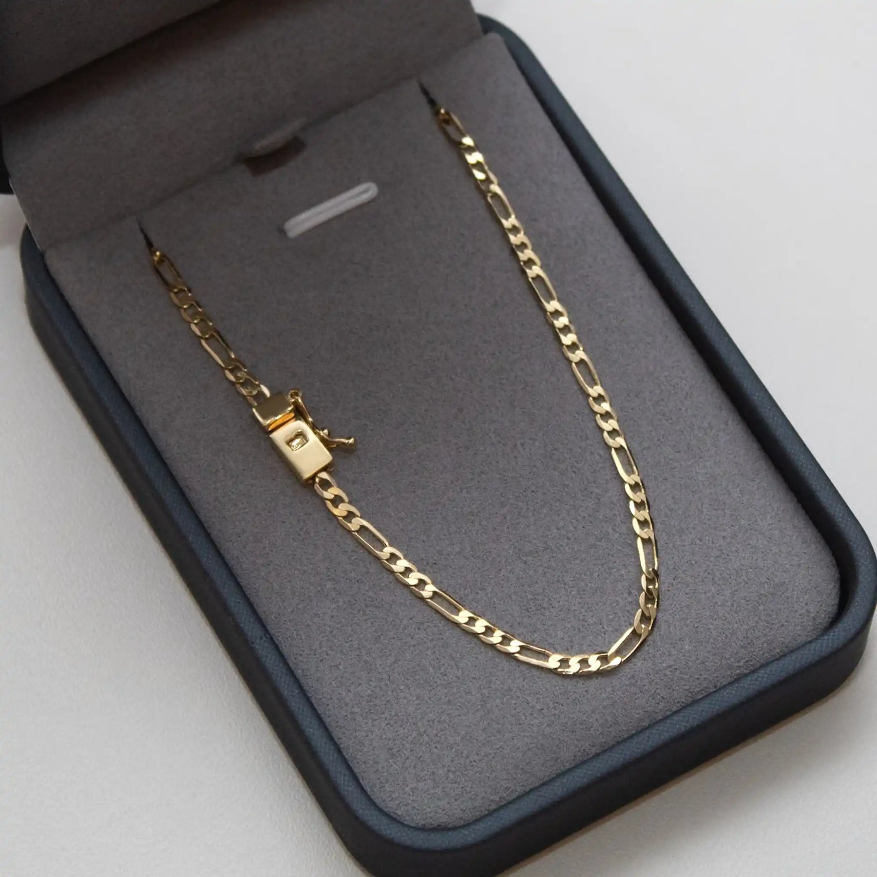 Corrente Fígaro 3mm Banhado a Ouro 18k