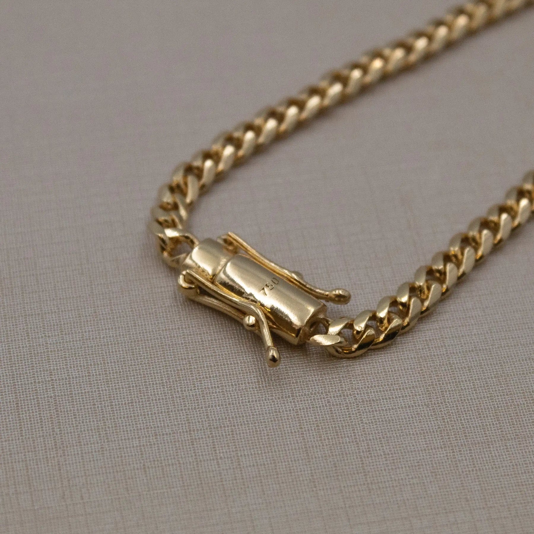 Pulseira Cuban 4mm Banhado a Ouro 18k