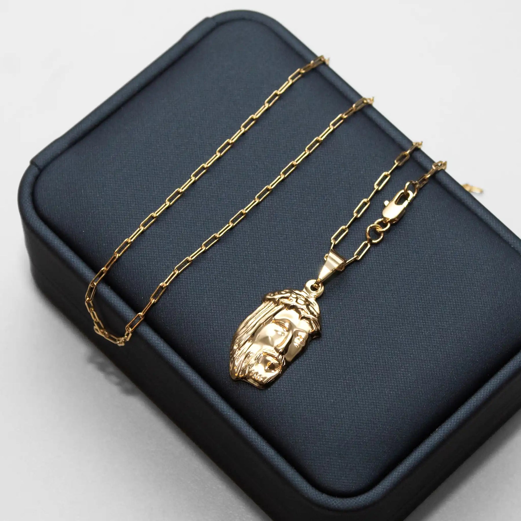 Pingente Face de Cristo P Banhado a Ouro 18k