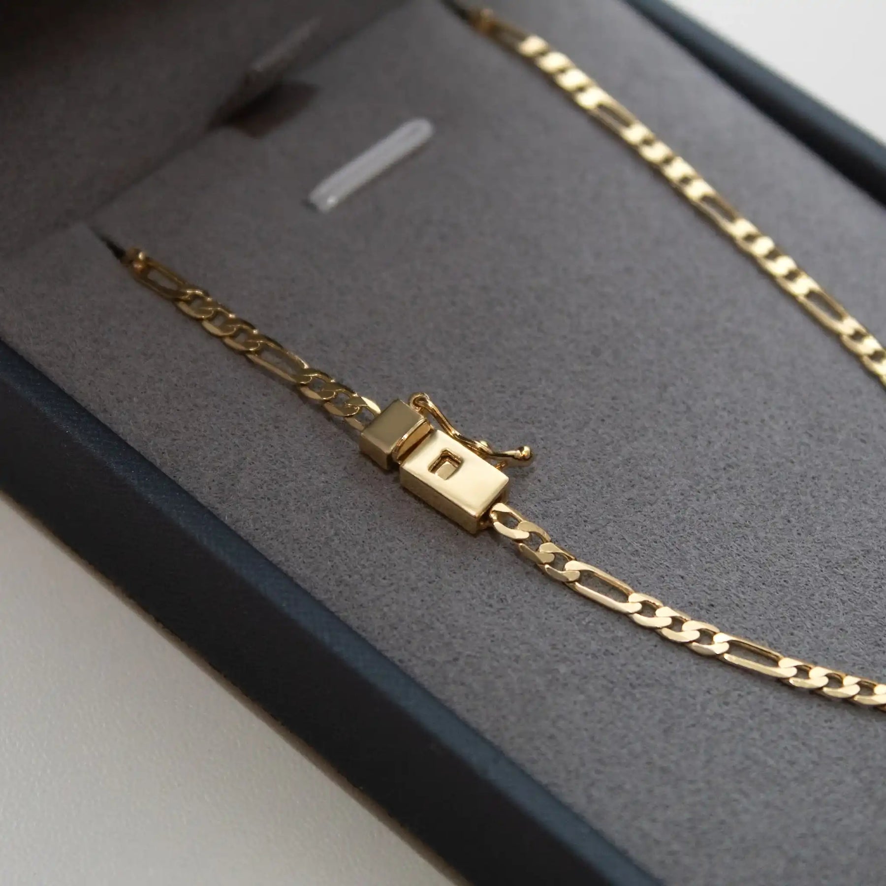 Corrente Fígaro 3mm Banhado a Ouro 18k