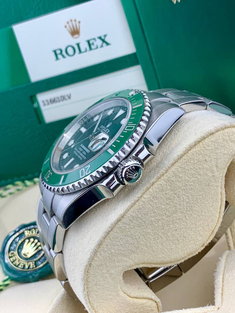 Rolex Submariner Green Hulk 116610LV