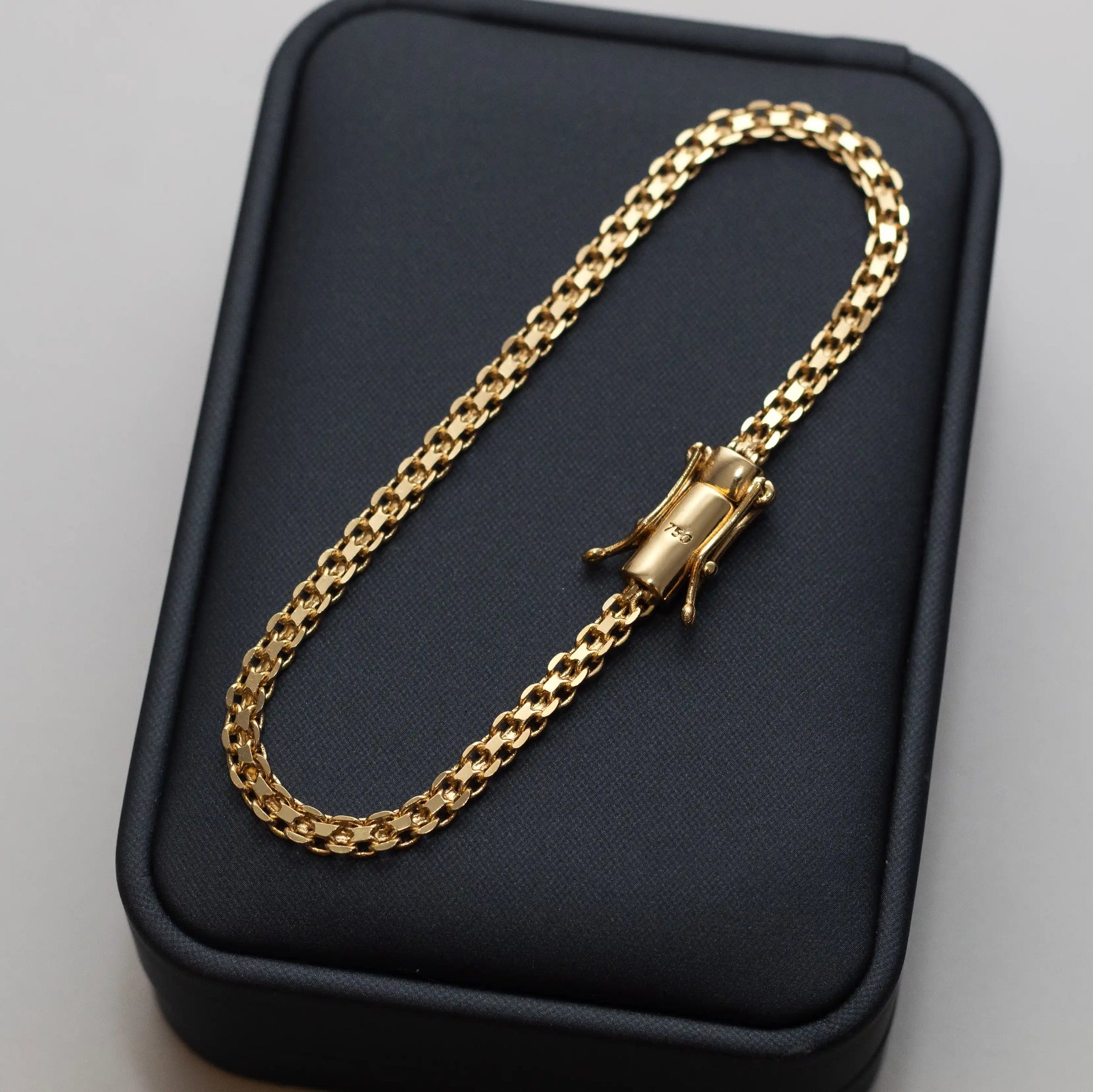 Pulseira Cadeado Duplo 4mm Banhado a Ouro 18k