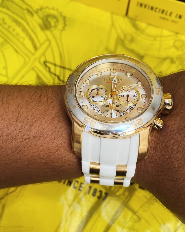 Invicta Mooldep 14912