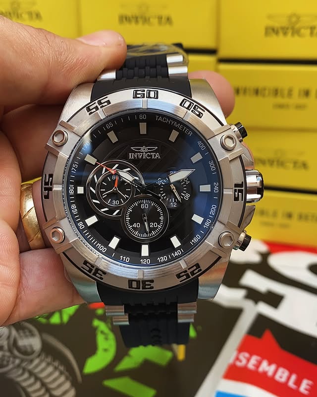 Invicta Molest 1295