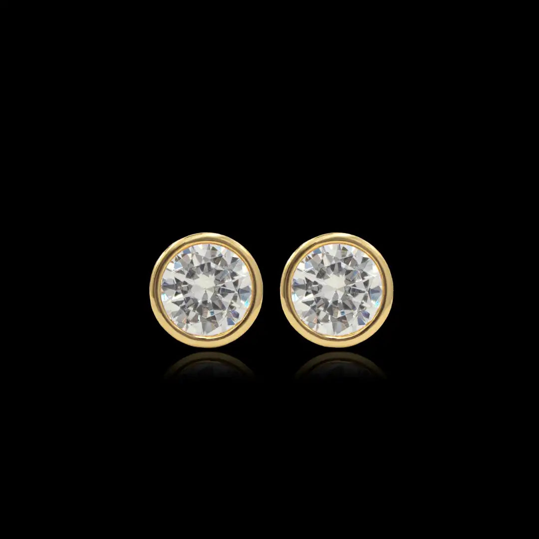 Brincos Round Bezel 6mm Banhado a Ouro 18k