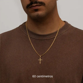 Corrente Grumet 2,5mm com Pingente Cruz com Cristo Banhado a Ouro 18k