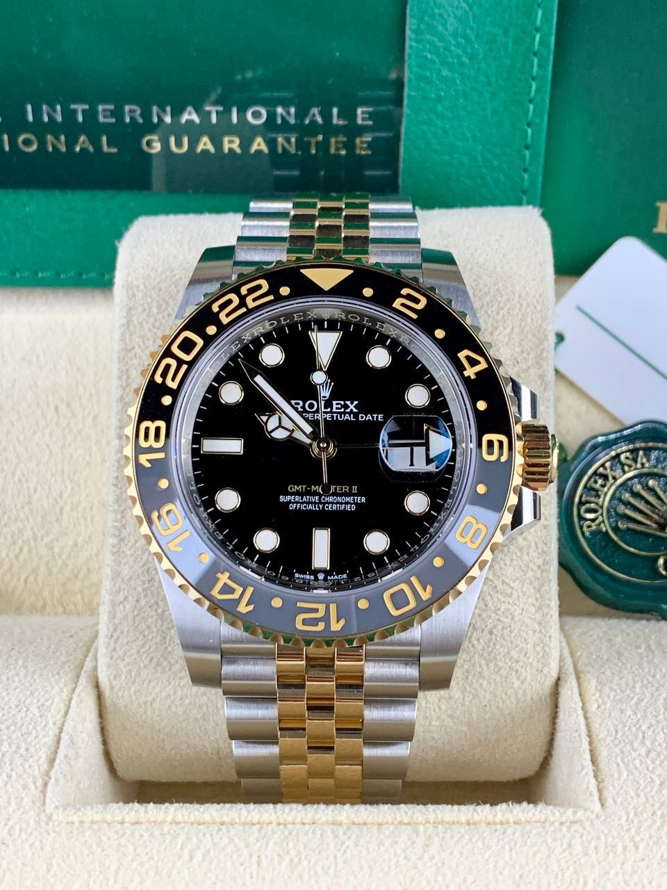 Rolex GMT-Master II 126713GRNR Guinness