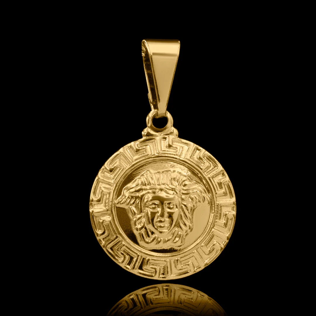 Pingente Medusa Banhado a Ouro 18k